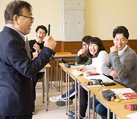 学校法人自由学園最高学部の研究・実習カリキュラム