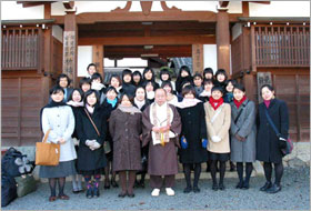 2年課程卒業研究旅行（當麻寺・中之坊にて）