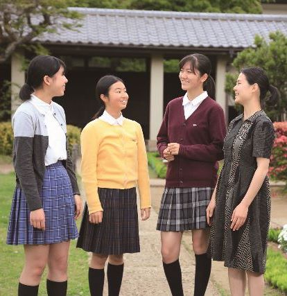 服装について 一貫教育の 自由学園 女子部 中等科 高等科 東京の私立中学 高校